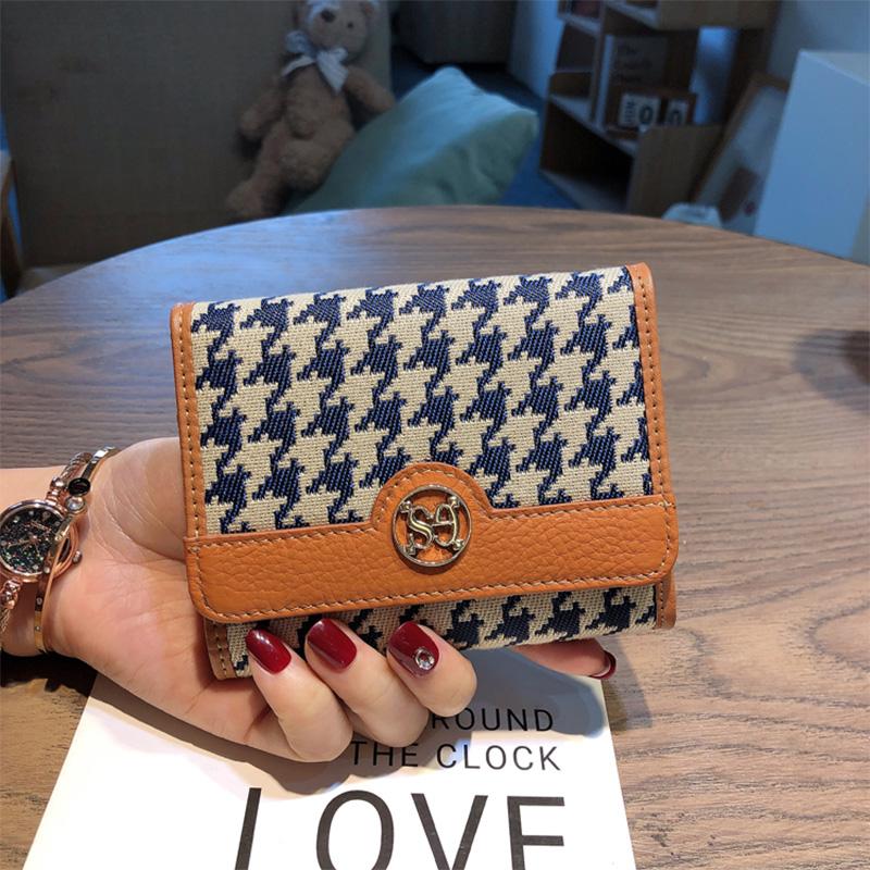 2025 Markendesign Kurze Geldbörse Hahnentrittstickerei Damen Münzfach Echtes Leder Dreifach-Brieftasche Rindsleder Kartenhalter