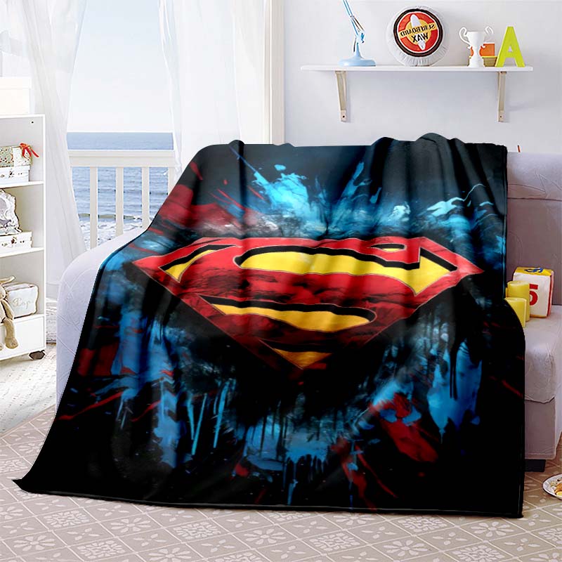 

High-definition Superman Flannel Blanket, Lightweight and Breathable Polyester Blanket - Q 75x90cm