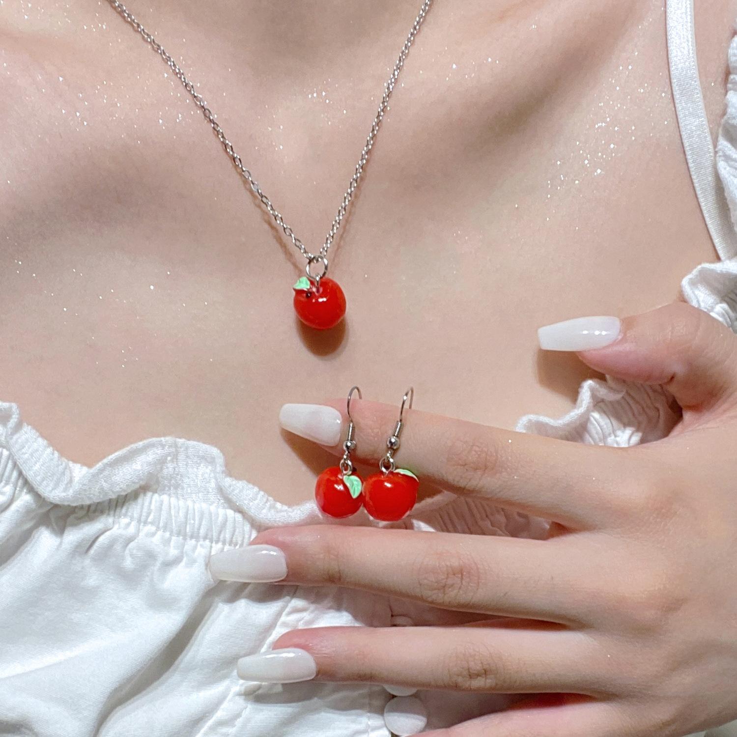 3pcs Set Sweet Fresh Acrylic Cherry Strawberry Leaf Pendant Necklace Earring Bracelet Set for Women Cute Summer Jewelry Set Gift