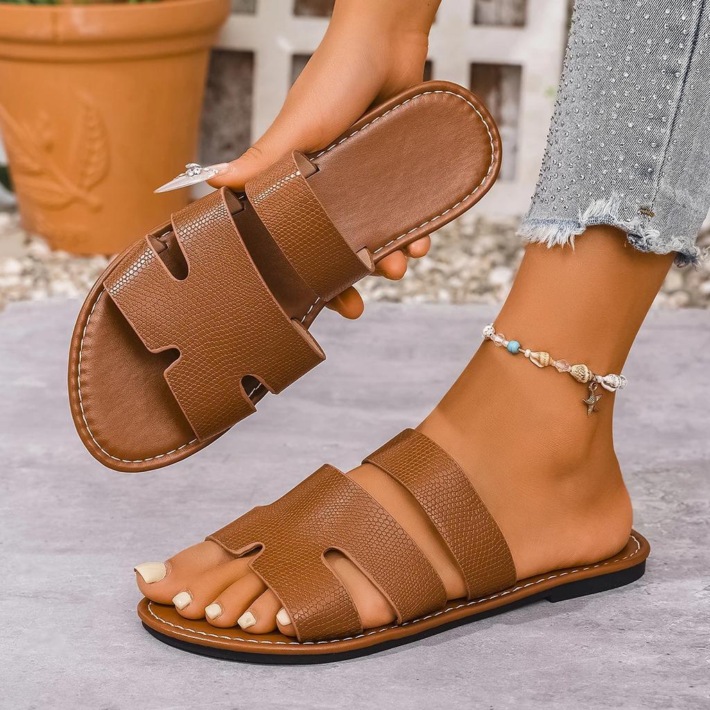 Fashion Summer Women Flat Slippers Fashion Solid Color Sandals Open Toe Outdoor Slippers Casual Beach Women Shoes Plus Size Slides Women