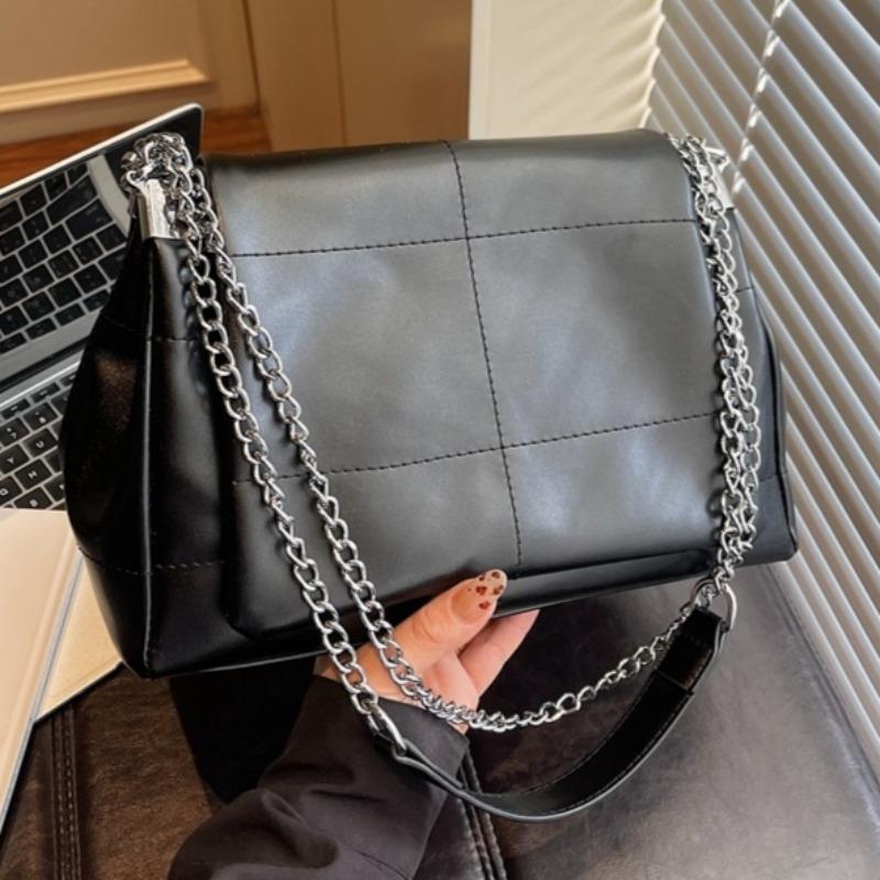 Fashion Minimalist PU Leather Shoulder Bags for Women Chain Crossbody Bag with Quilted Detail for Work and Outings Daily Use and Travel