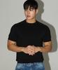 Michikoleondeonseupocheu Saddle Round Muscle Fit Knit Black