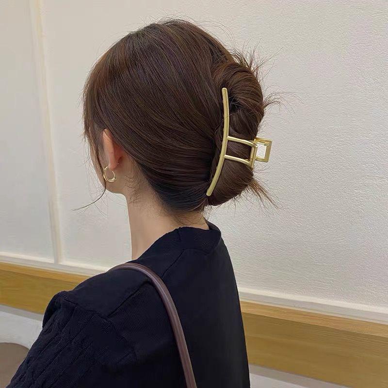 High-End Large Metal Claw Hair Clip for Women - Elegant Updo Accessory