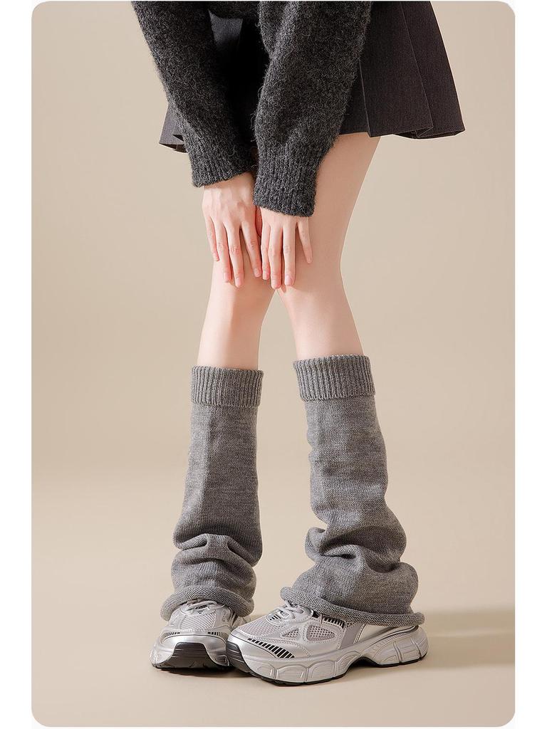 Solid Color Women's Ruffle Leg Warmers - Knitted, Versatile, Flared, Hot Girl Style Long Socks for Spring and Autumn.