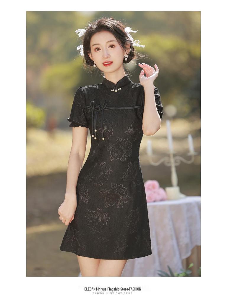2025 Sommer Midilanges Spitzen-Cheongsam-Kleid: High-End Rock im chinesischen Stil für Damen