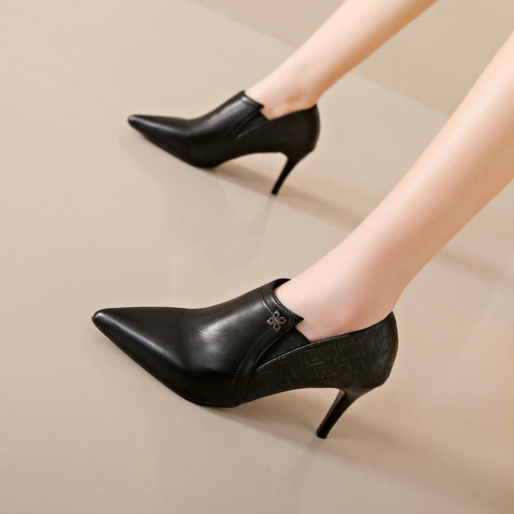 2024 Botas Femininas Women Fashion Sweet High Quality Side Zipper Short Ankle Boots Lady Brand Design Brown Black Boot
