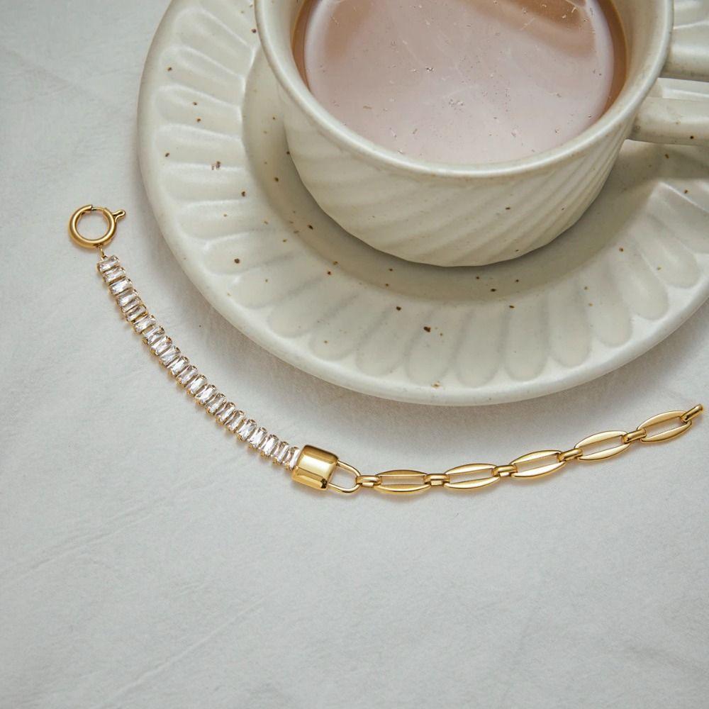 Waterproof Chic Charm Bangle Fashion Hand Chain Non-fading Cuban Bracelet  Hand Accessory