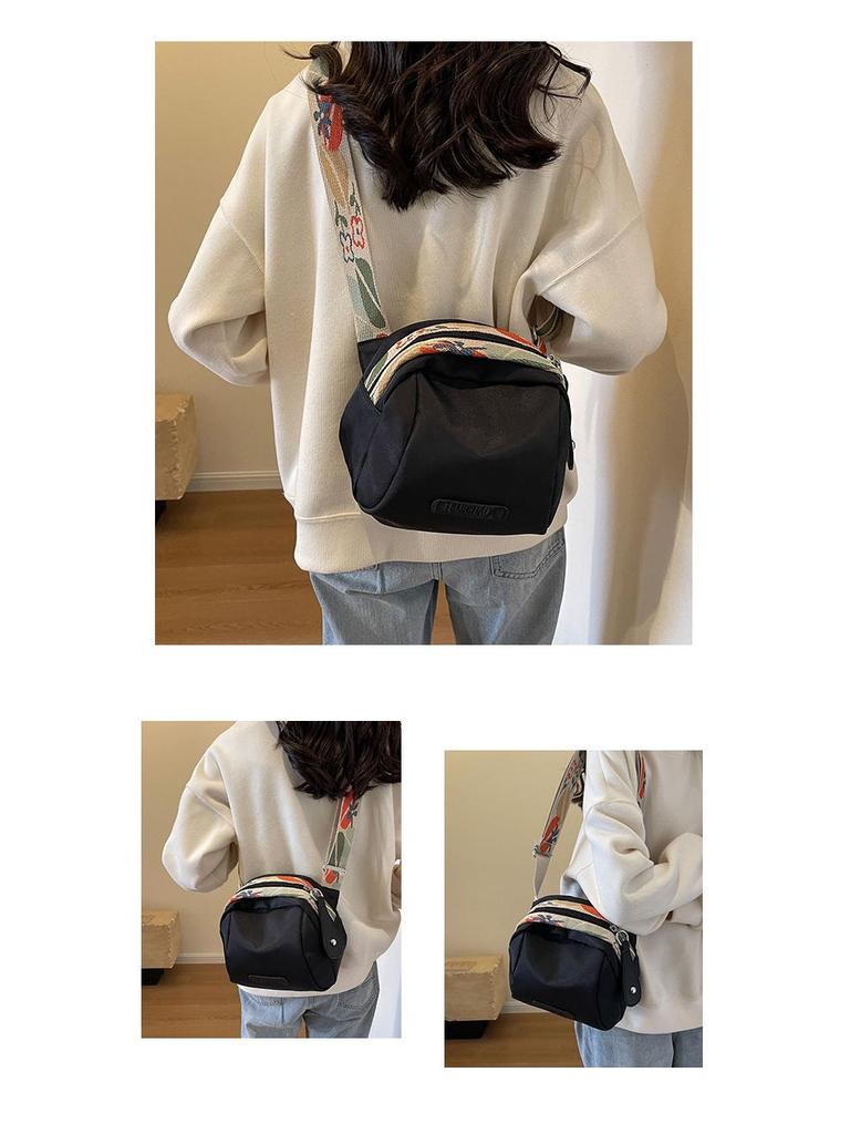 Trendy Women's Large Capacity Oxford Cloth Shell Bag - Single Shoulder Messenger Bag with Ribbon.