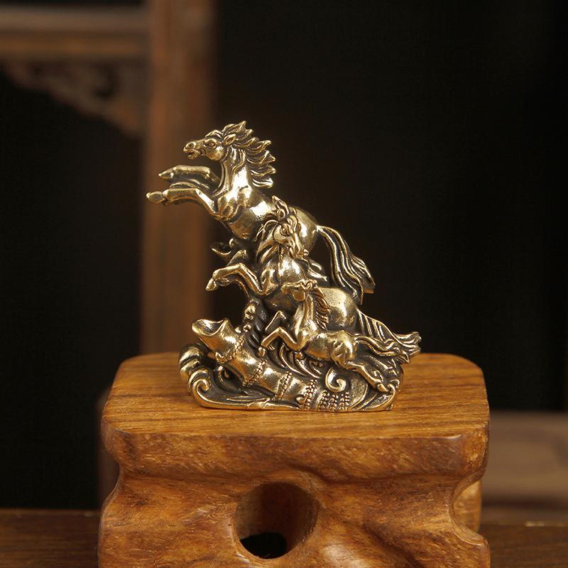 1 Stück Messing Pferdefigur 2026 Jahr des Pferdes Feng Shui Schreibtischdekoration Kind reitet Home Office Miniatur Geschenk