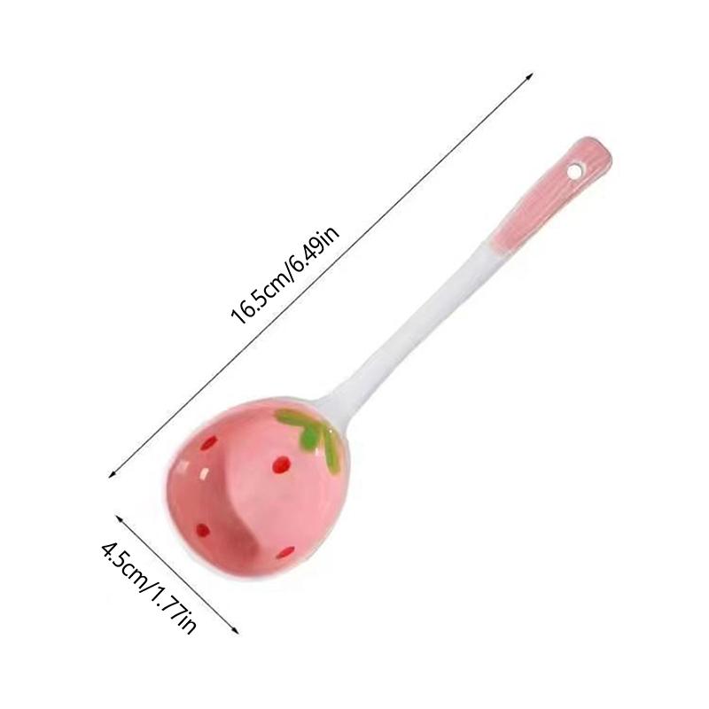 Niedlicher Erdbeersuppenlöffel aus Keramik, Kawaii, koreanischer Eisdessertlöffel mit langem Griff, Küchengeschirrzubehör
