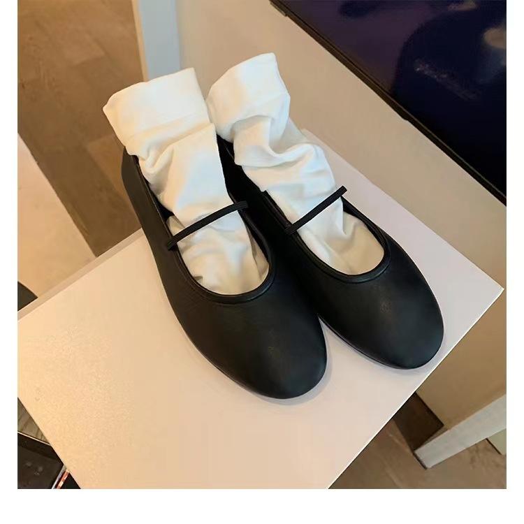 

Grape mother has the same style, autumn new Korean version of round head shallow mouth flat-soled single shoes with Mary Jane genuine leather wome 40 чёрный