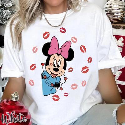 Mickey And Friends Minnie Kisses T Shirt Unisex