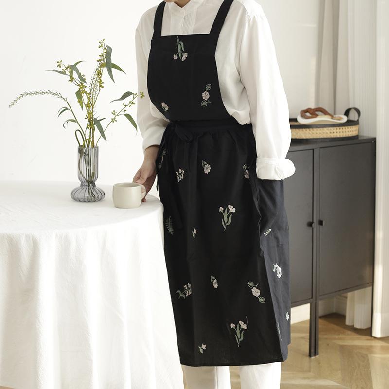 

Nordic Simple Florist Apron Embroidery Cotton Gardening Coffee shop kitchen Waterproof Apron For Cooking Baking Restaurant Apron