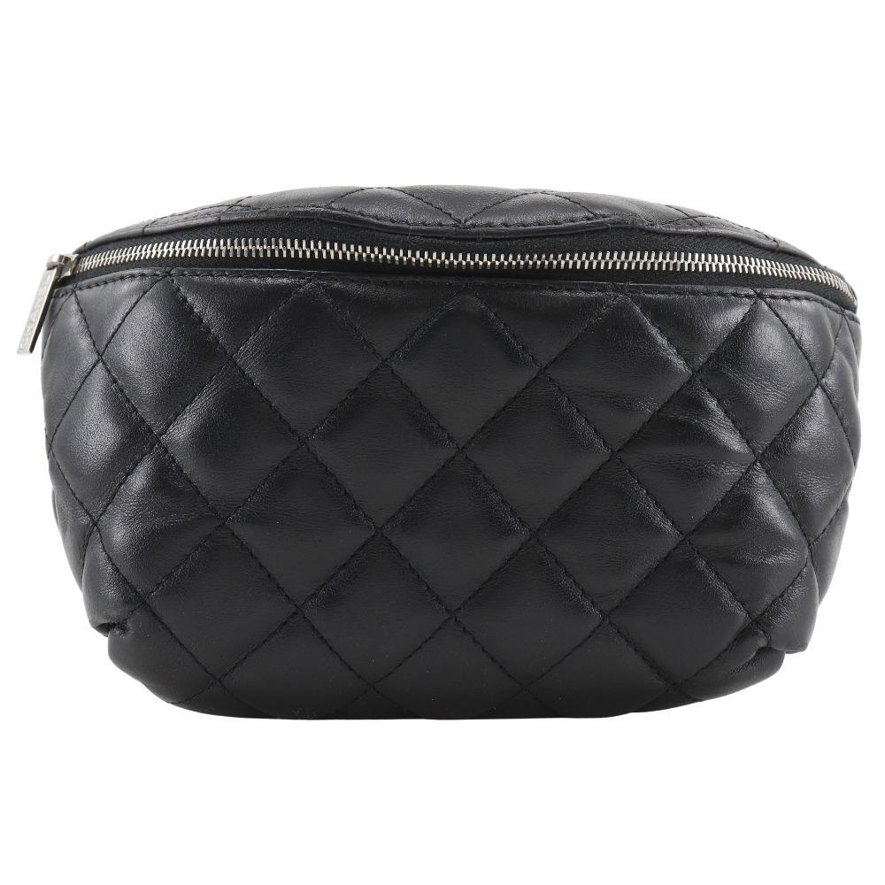 

CHANEL Matelasse Waist bag Belt back uniform black lambskin Women Used