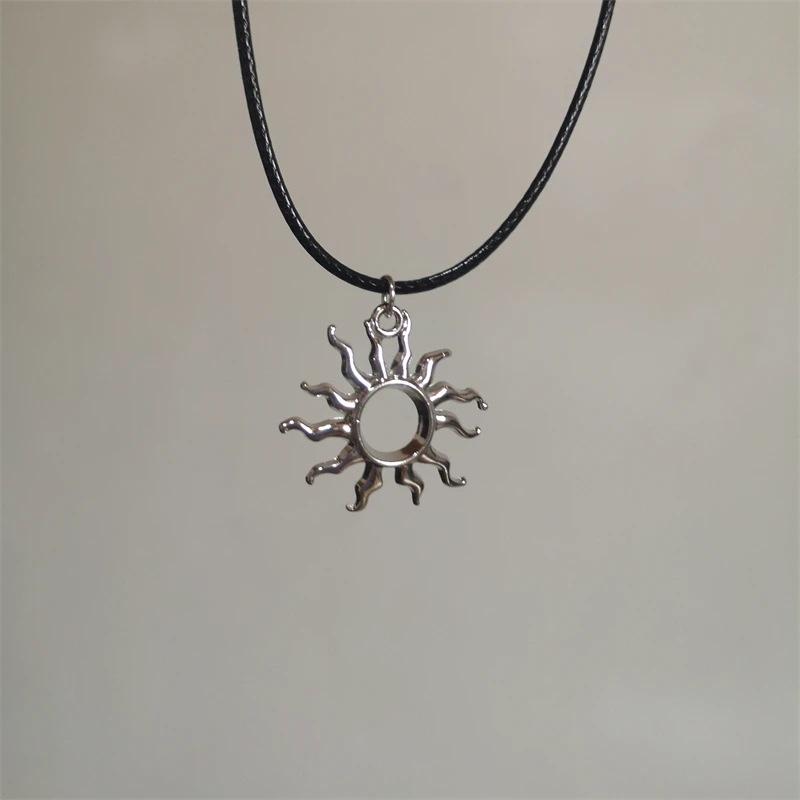 

Хип-хоп кулон Burning Sun кожаное ожерелье-веревка винтажные геометрические ожерелья Whirlpool для мужчин и мальчиков 45cm