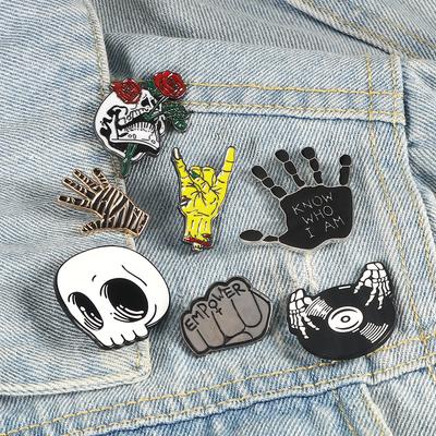 Punkstijl broche magische tovenaar schedel vampier roos knoopspeld spijkerbroeken broches badge cadeaus gothic sieraden dropshipping