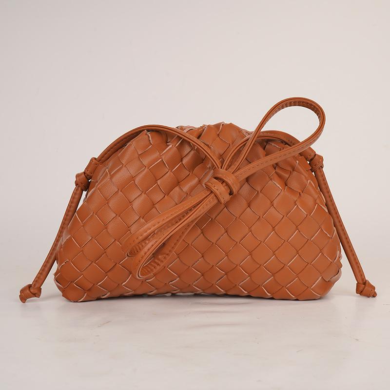 New Woven Women's Bags Spring and Summer Versatile Cloud Bags Trendy Dumpling Bags Underarm Bags
