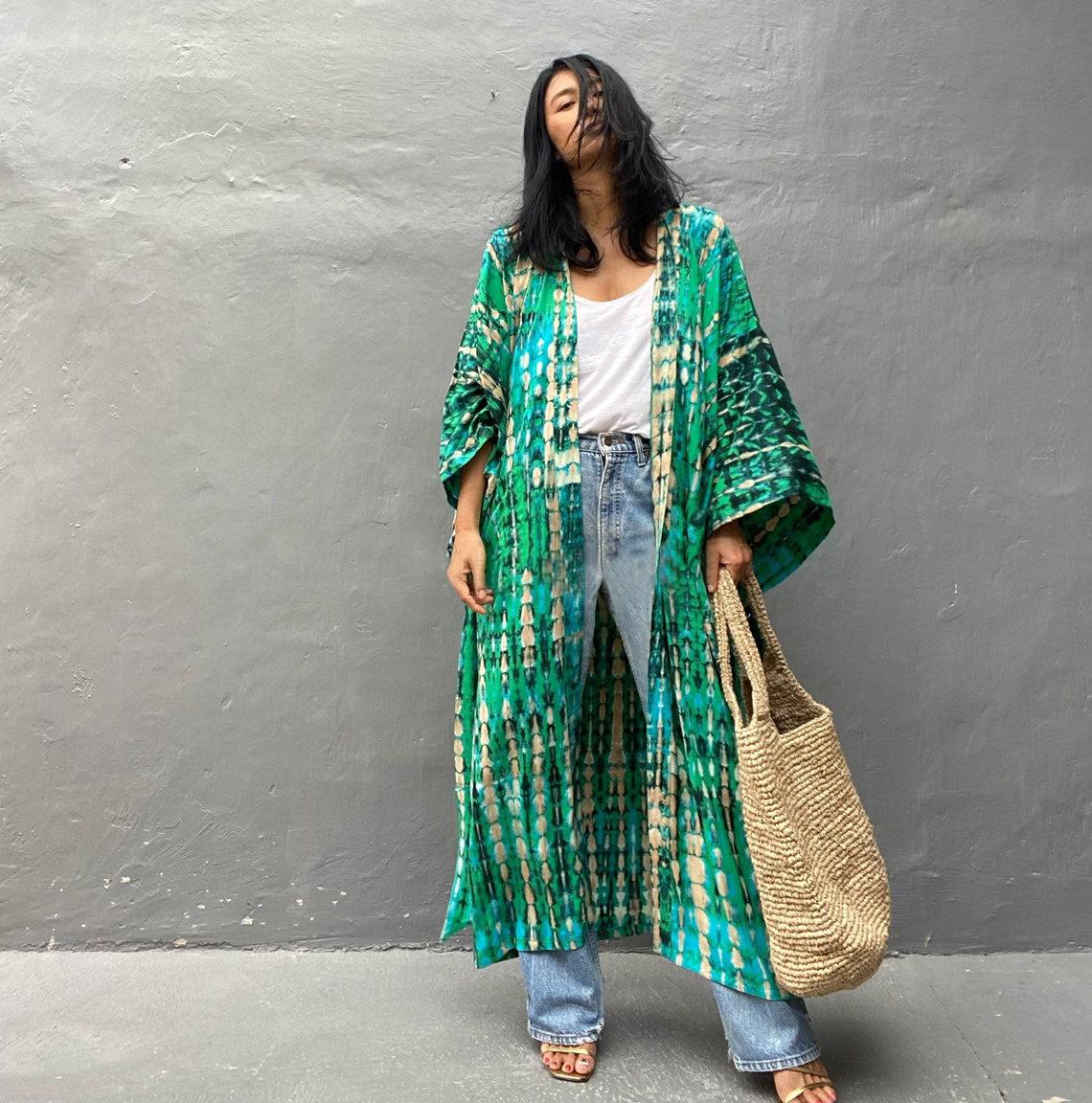 

Трендовый вискозный кардиган-накидка для пляжа с принтом-водяным знаком One Size