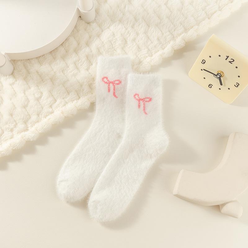 Love Embroidered Mink Velvet Socks Women's Autumn and Winter Medium Tube Socks Thickened Plush Sweet Sleep Floor Confinement Socks