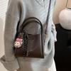 2025 autumn and winter new fashion trend bear cute portable messenger new women's bag versatile wholesale