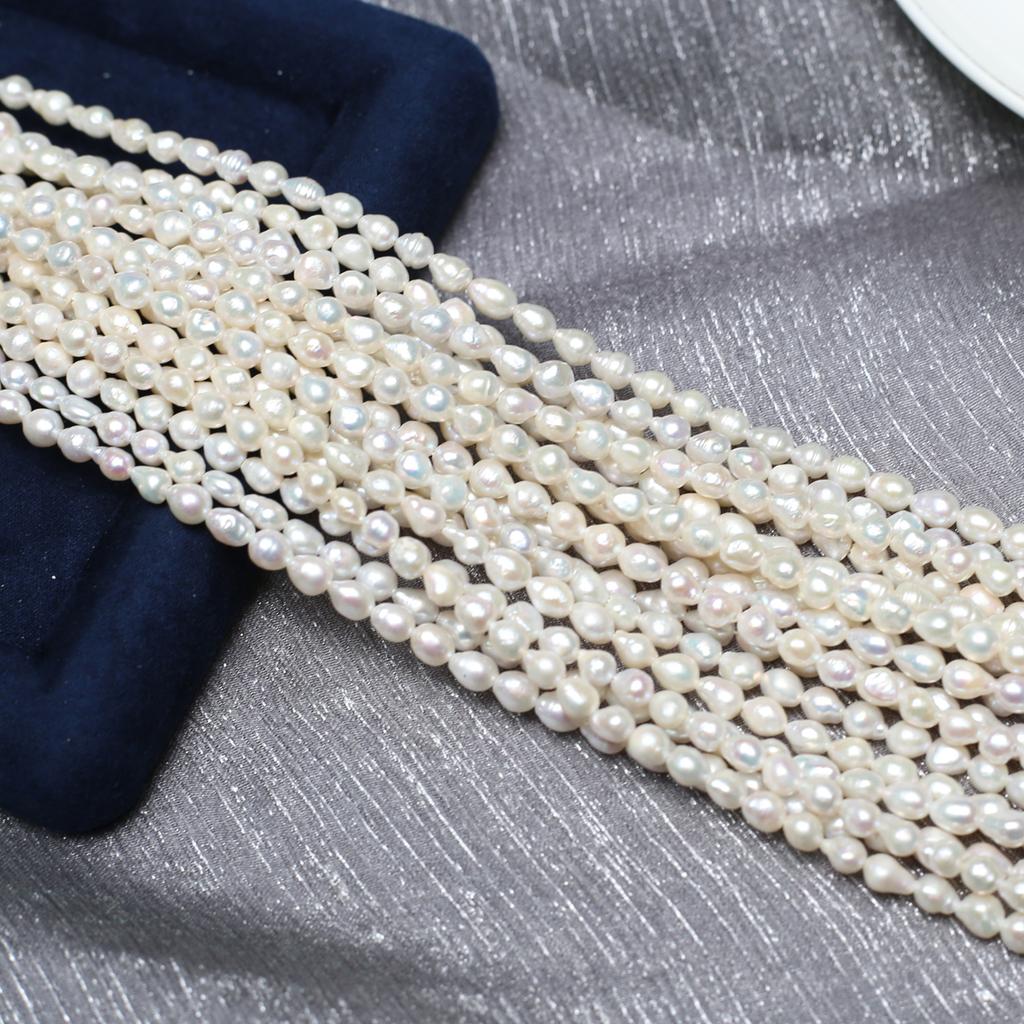 1String, White Natural Freshwater Pearls Beads for Jewelry Making DIY Necklaces, Bracelets Crafts, Mother’s Day Gifts (Beads 4-5mm, Length 36cm)