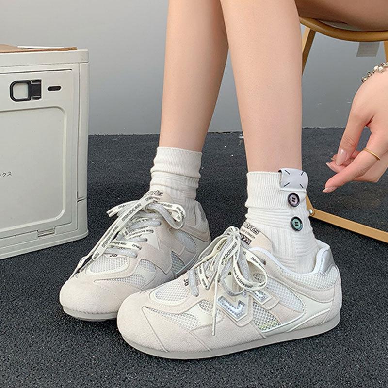 Mesh breathable casual sports shoes 2025 summer show small non-slip inner height increase German training shoes travel running women's shoes