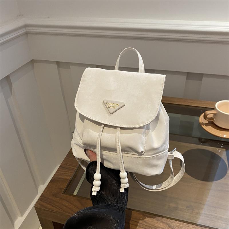 

Backpack Girls 2025 New Fashion Design Niche Mini Small Lightweight White Cute Shopping Backpack білий