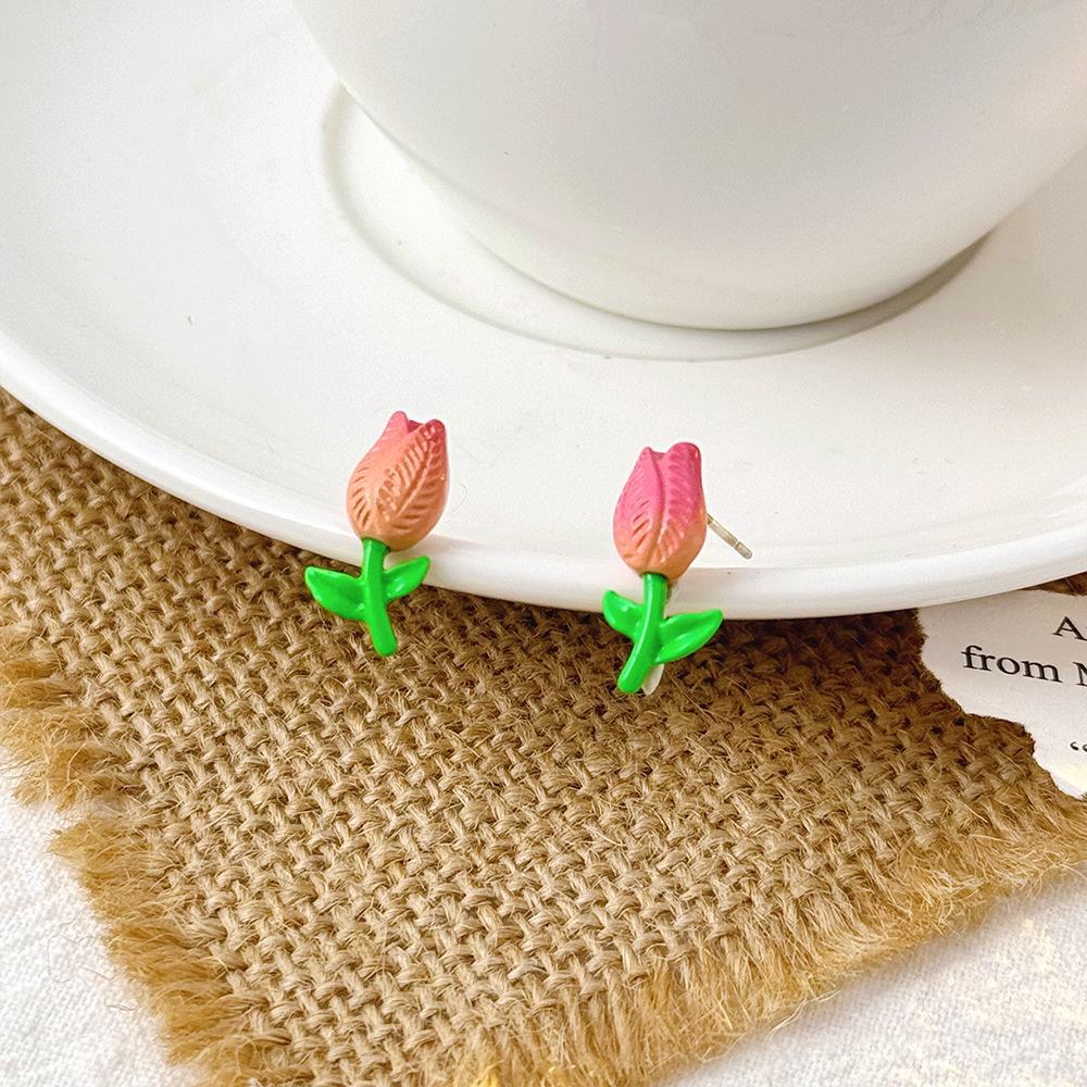 Elegant Zircon Flower and Pearl Stud Earrings - High-End Niche Design