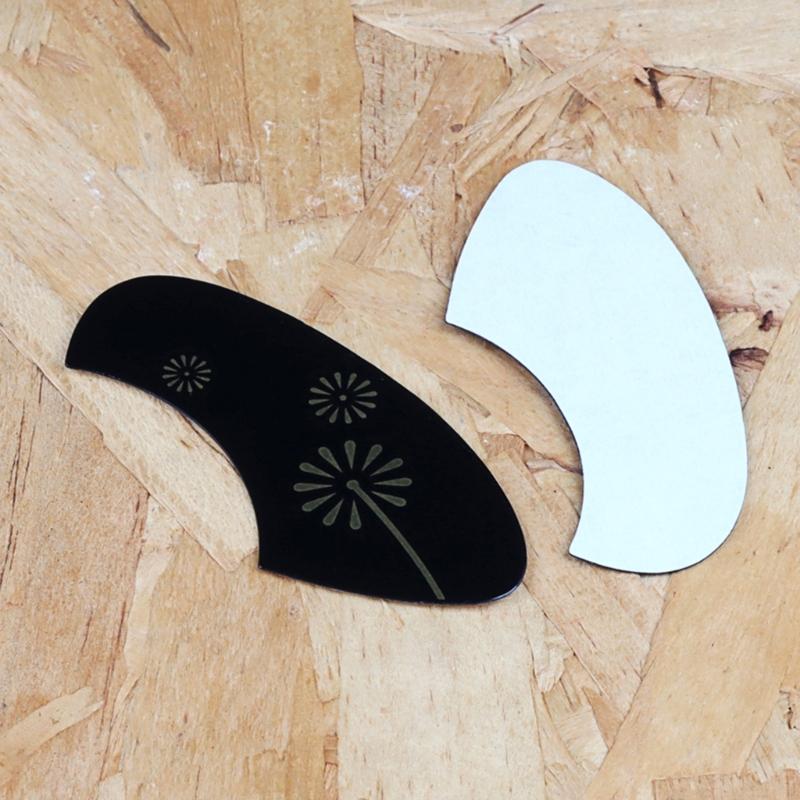 2 Stück Ukulelen Schlagbretter Selbstklebend Kratzschutz Musikinstrument Zubehör