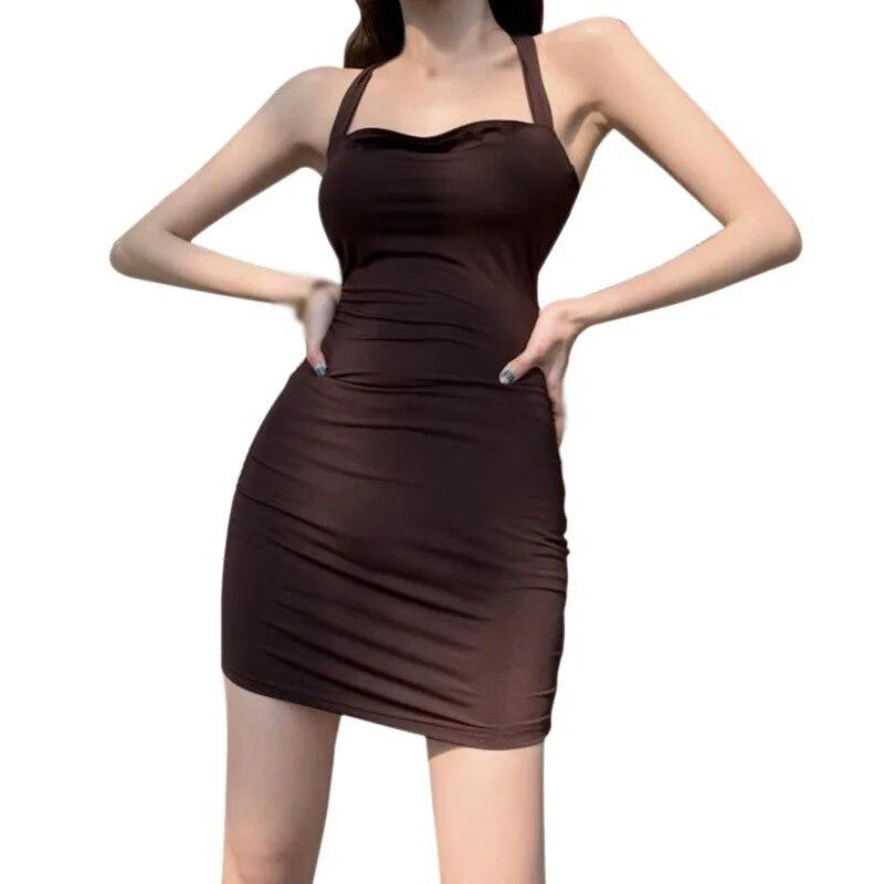 

Женские однотонные узкие платья без рукавов с бретелькой на шее 2XL