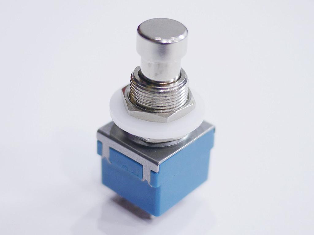 CLIFF FC71077 3PDT Foot Switch Blue 9-Pin