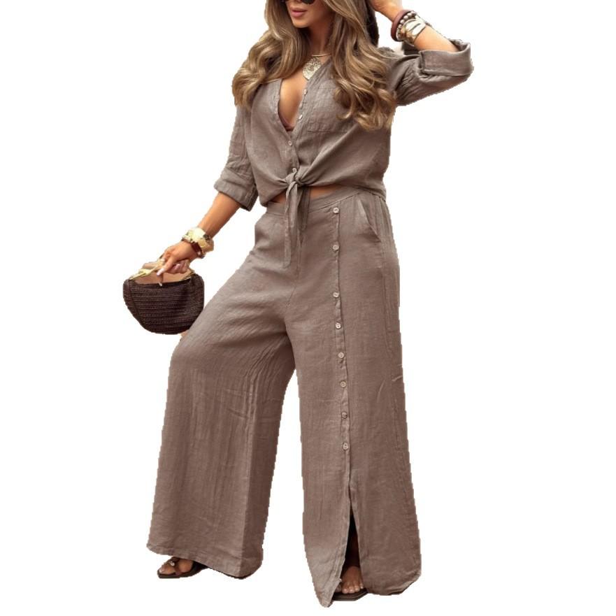 Damska koszula w kolorze oliwkowym zapinana na guziki z wiązanym dołem i zestaw szerokich spodni