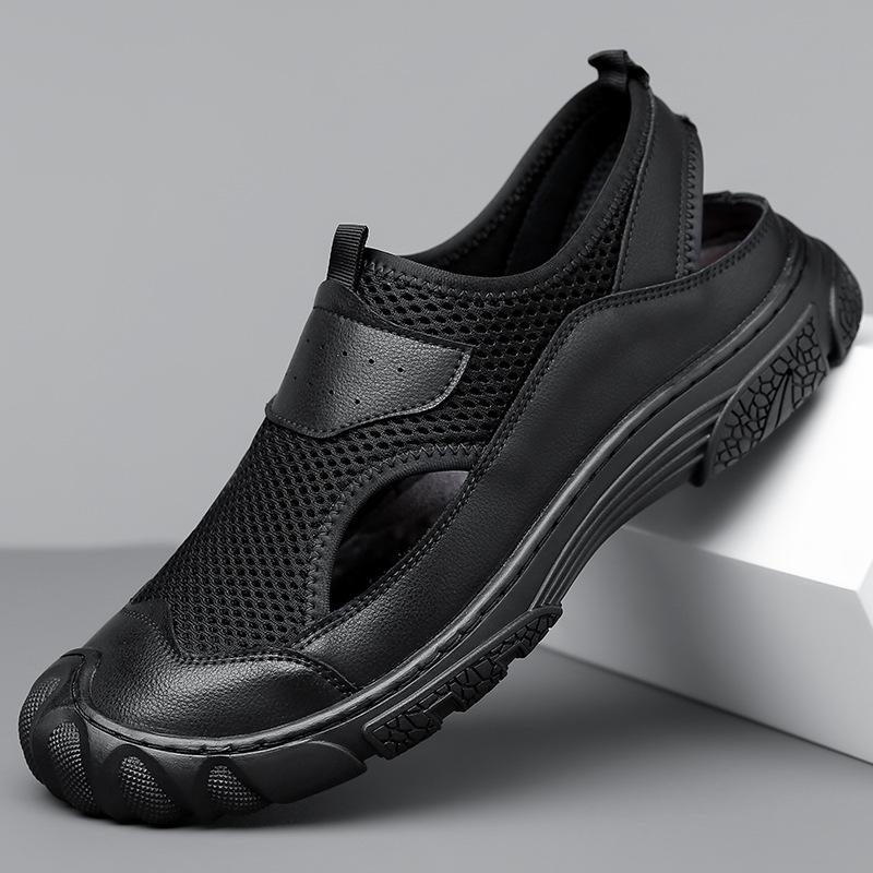 

Сандалии мягкая подошва лето новые полые отверстия прохладная кожаная обувь мужская повседневная пляжная обувь мужская 2025 38