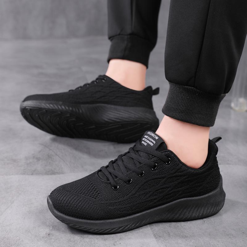 New black sneakers trendy shoes casual running shoes running shoes spring and autumn shock absorption
