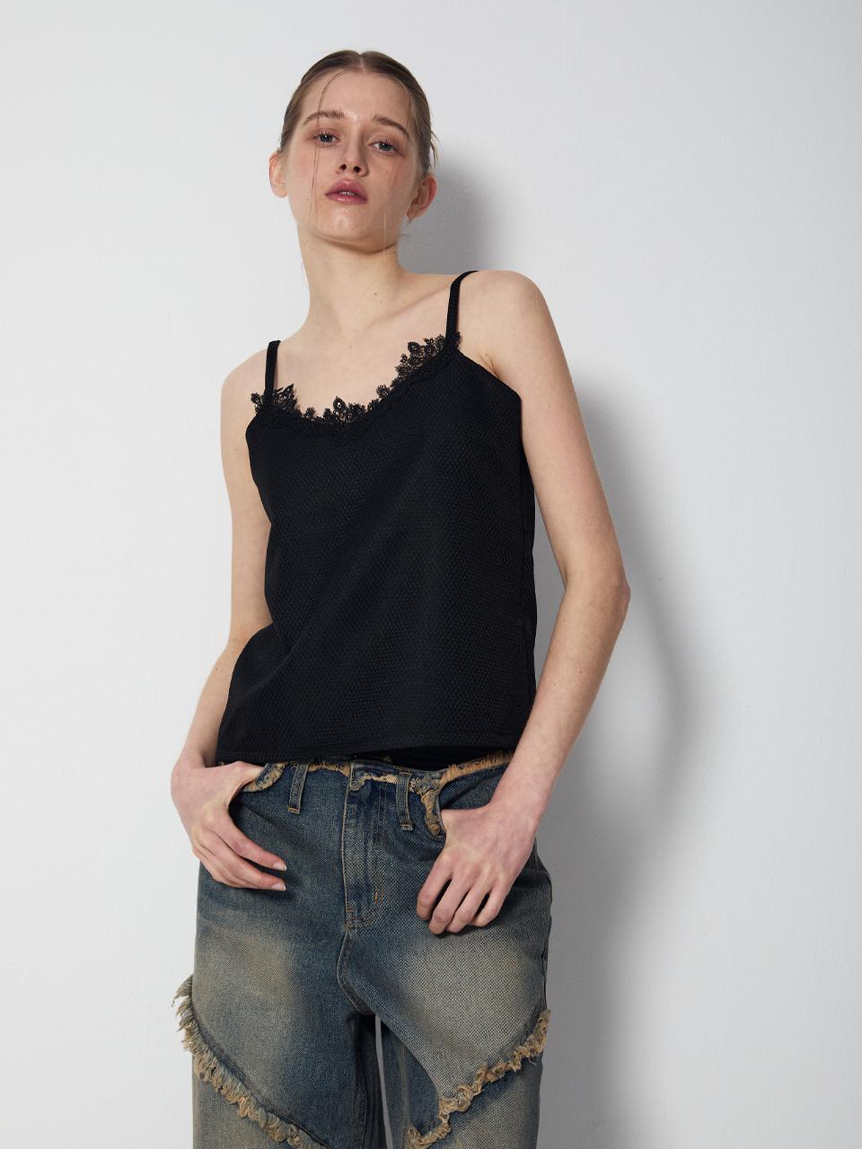 Renezmia Lace Jacquard Sleeveless_Black