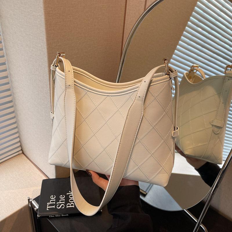 Damentasche neu einfach lässig Kette Achseltasche modische Schulter Umhängetasche