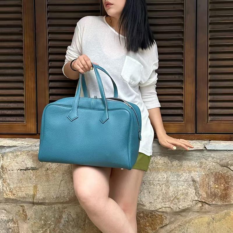 Branded Premium Leather Boston Bag Blue Large-capacity Rectangular Sports Shoulder Bag Casual And Versatile Travel Tote Bag New