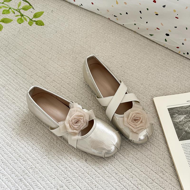 Spring Flower Women Flats Shoes Round Toe Ladies Casual Ballet Style Shoes Eelgant Leather Shoes