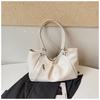 Tote Bag - Large Capacity Commuter Woman's Bag - Chic Single Shoulder Bag