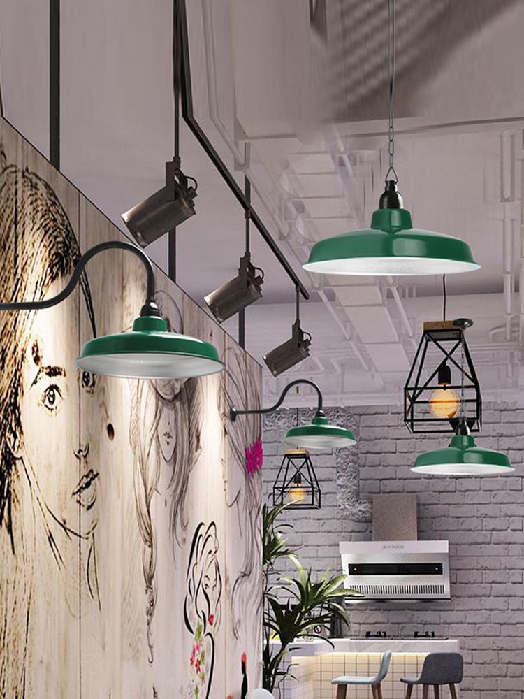 Vintage Military Green Outdoor Curved Pole Street Light, Waterproof Industrial-Style Lampshade for Doorway or Farmhouse Wall