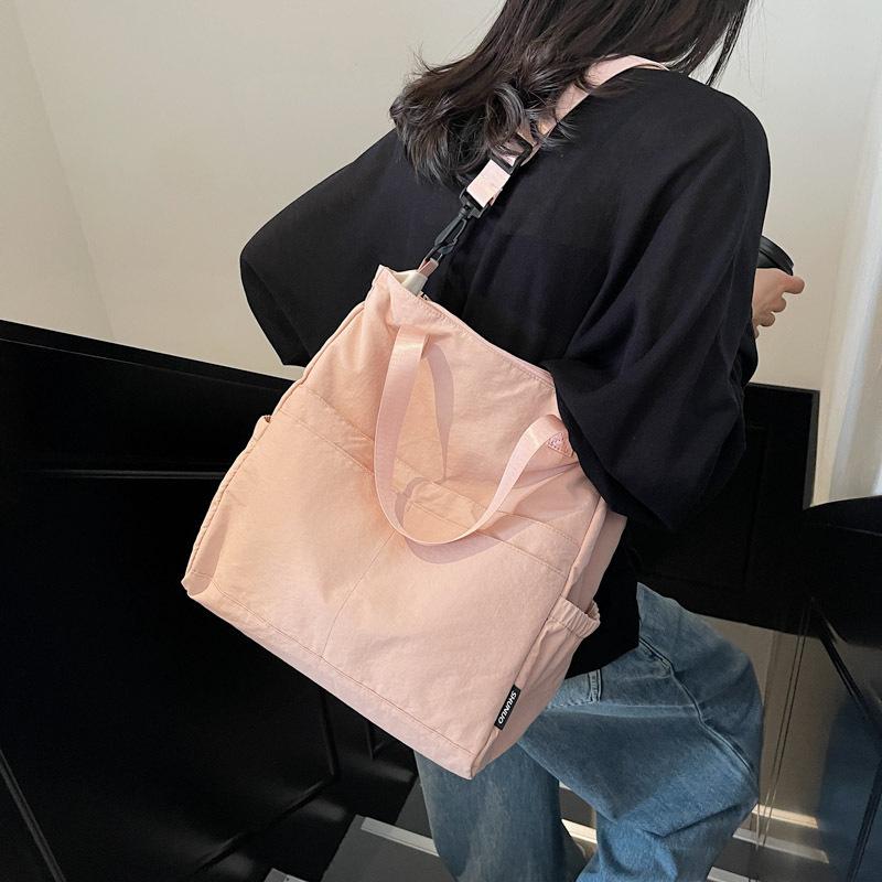 

New Korean Commuter Crossbody Bag Large Capacity Shoulder Bag Variable Shoulder Bag Women s Casual Simple Shoulder Crossbody Bag рожевий