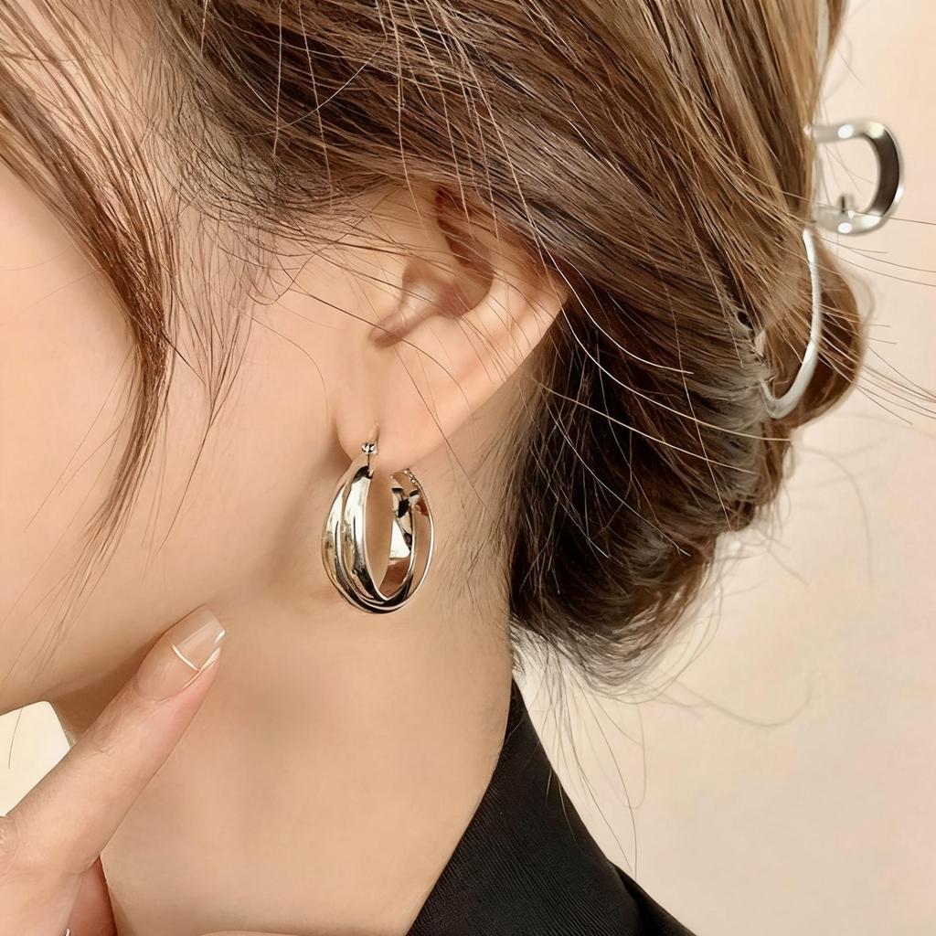 Retro Simple Double Ring Geometric Earrings Niche High-end Women's Unique Ear Buckle Light Luxury 100% Match Daily Wear Pins