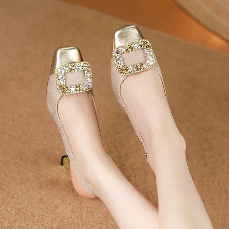 Fashion New Summer Fashion Square Toe Stiletto Stiletto Sandals Women Wear Wrapped Head Sequin Buckle One Strap Kitten Heel Sandals