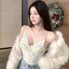 With chest pad, crochet, hollow lace, sling vest, female pure desire, sexy hot girl, bottom tube top, short top.