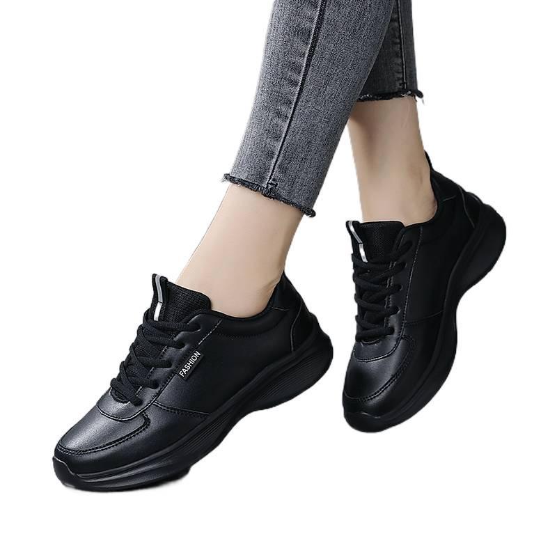 All black breathable and not tired feet soft-soled shoes New spring and autumn sports shoes