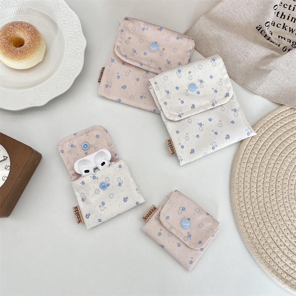 Mini Makeup Storage Bag Portable Lipstick Key Coin Organizer Pouch for Women Sanitary Napkins Bag