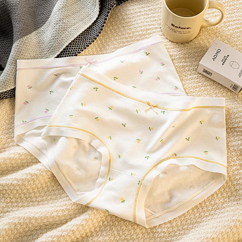 Women's Mid-Waist Floral Silk Crotch Briefs