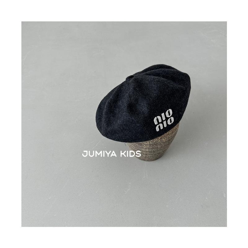 

Retro Children s Beret Fashionable Boy s Stylish Hat with Fashionable Concave Shape 48~ 50cm