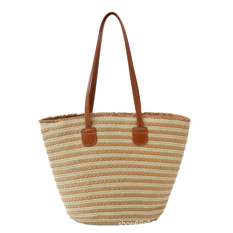 Commuter Large-capacity Bag Women's 2025 New Foreign Versatile Shoulder Bag Summer Beach Vacation Straw Bag