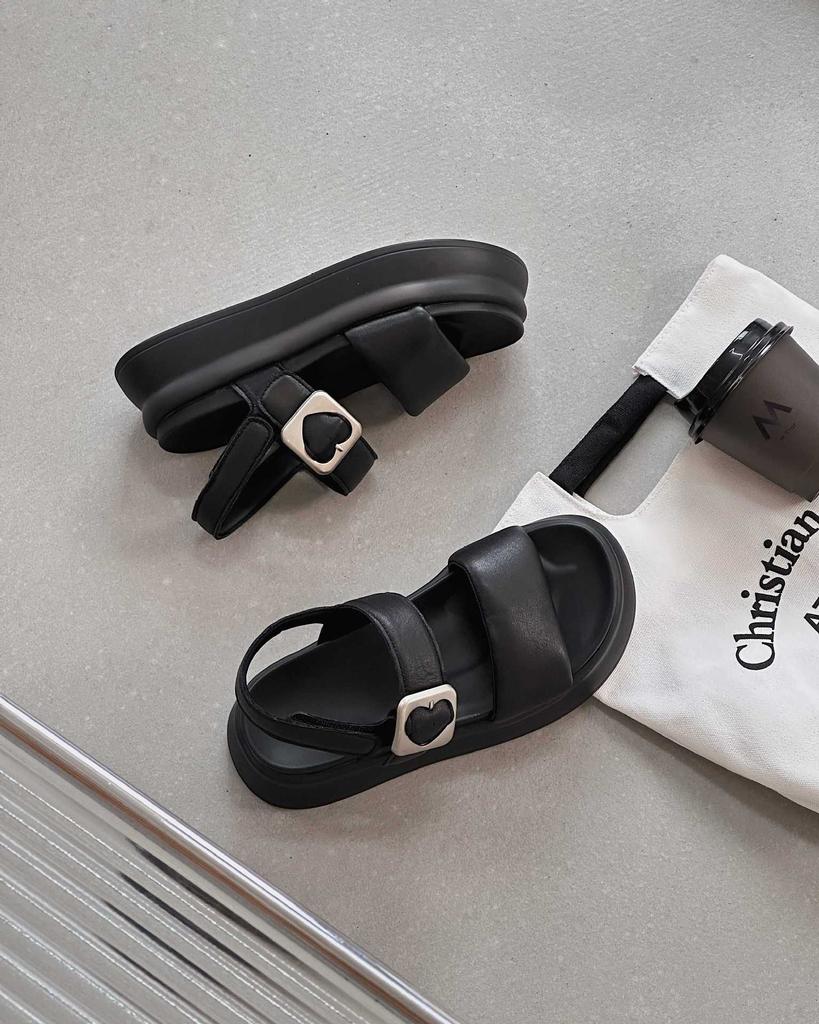 Leather platform Roman shoes women's 2025 summer new wear open-toed casual muffin shoes with beach sandals